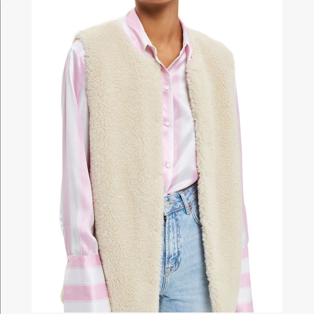 Topshop Faux Shearling Gilet 4US (fits like 0-2)
